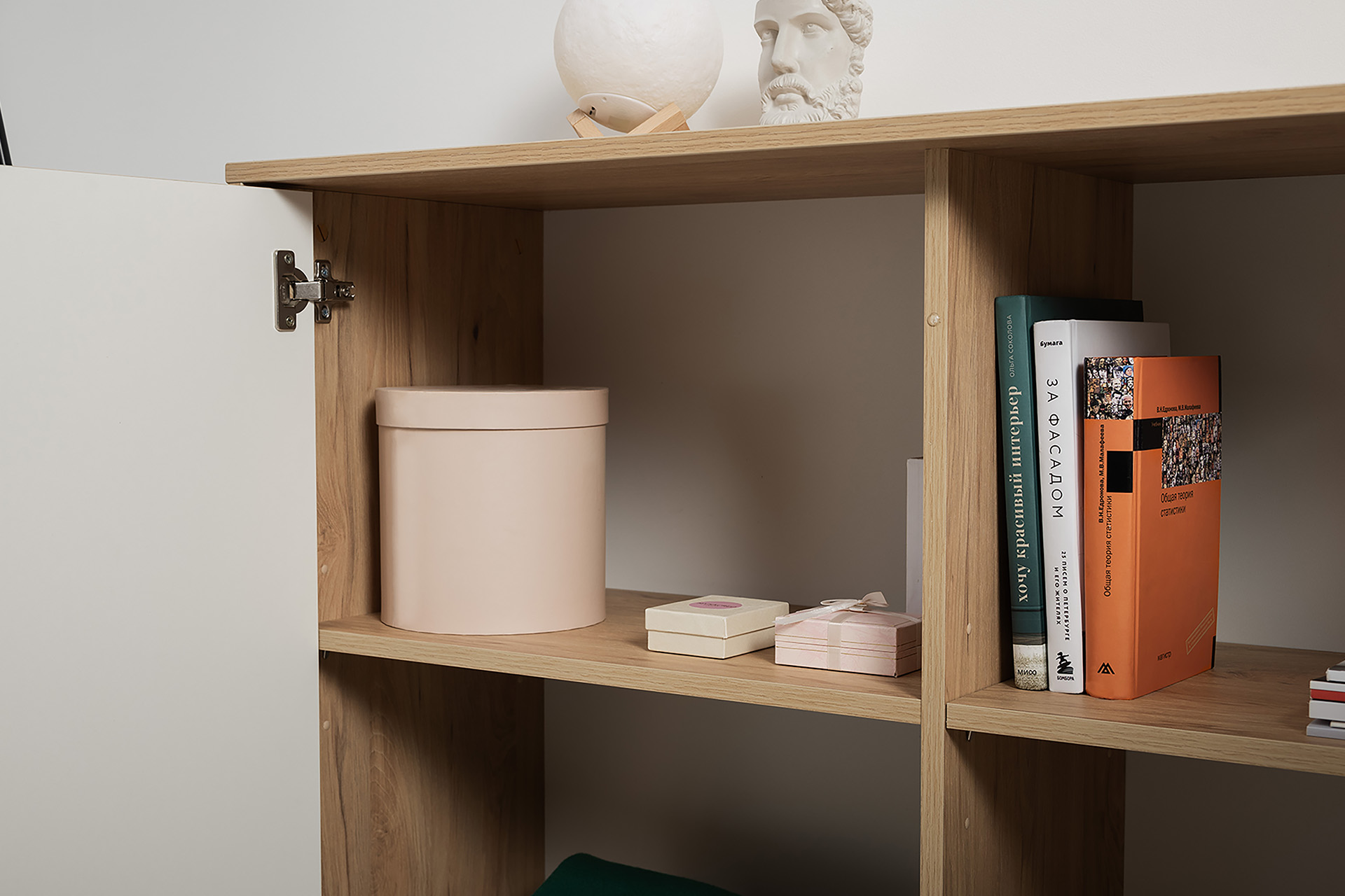 Комод Моби Току 16.230.04 Гикори Рокфорд Натуральный KO86 PW Белый PE шагрень