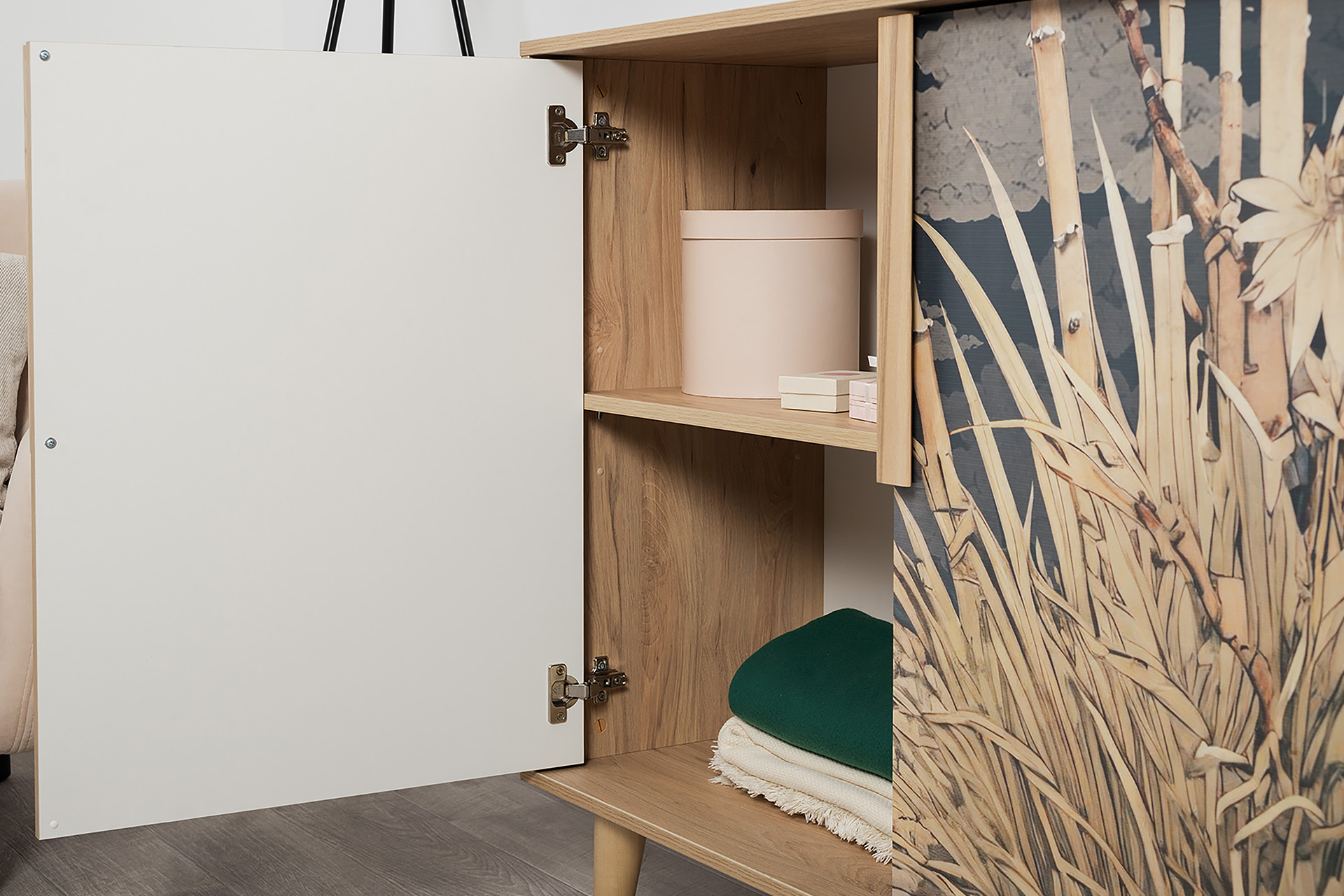 Комод Моби Току 16.230.04 Гикори Рокфорд Натуральный KO86 PW Белый PE шагрень