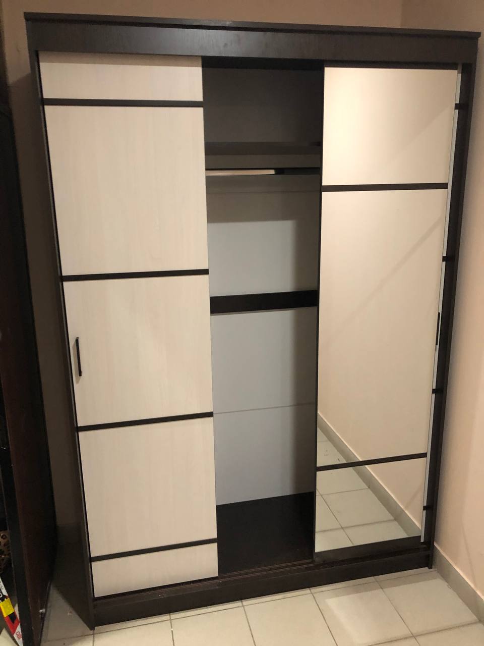 Шкаф-купе трехдверный Арника Карелия