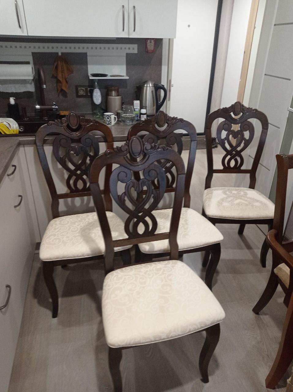 Стул деревянный Woodville Rosi