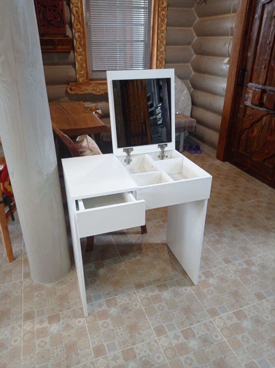 Столик туалетный Вентал Римини-1