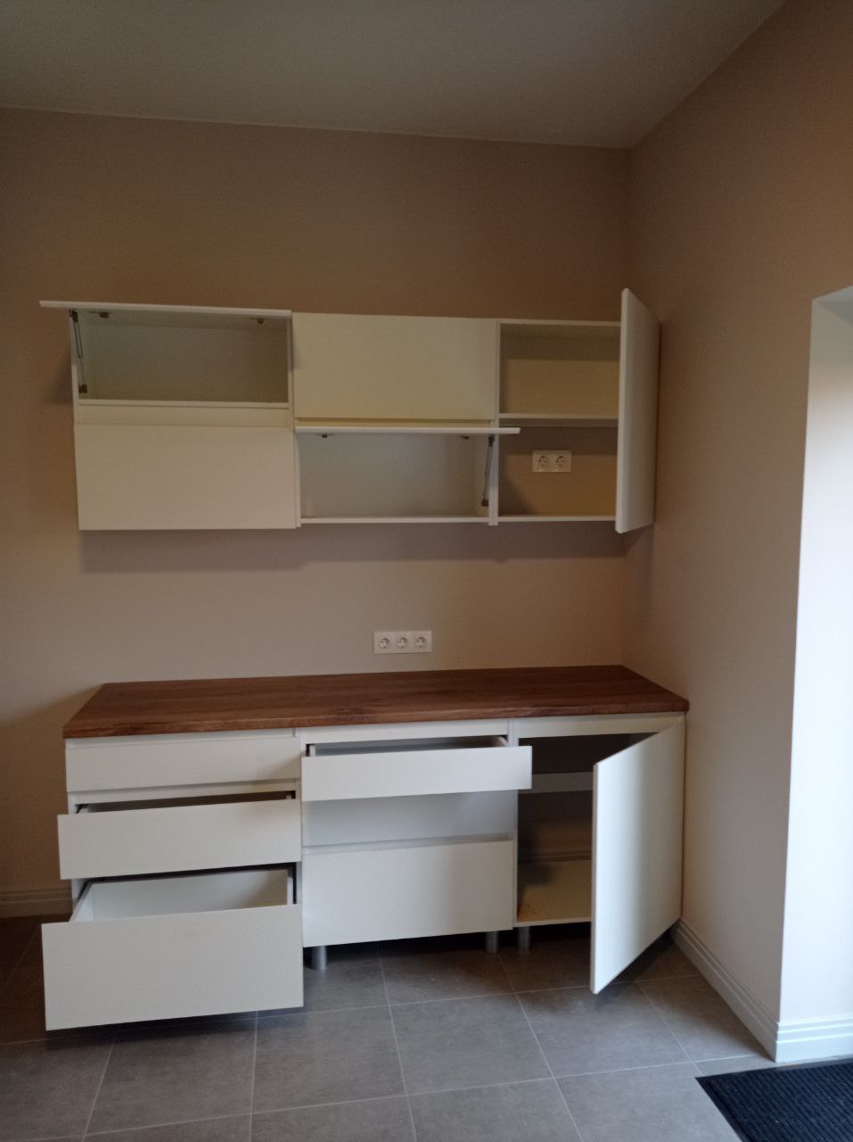 Готовая кухня Арника Герда (Одри) 2м