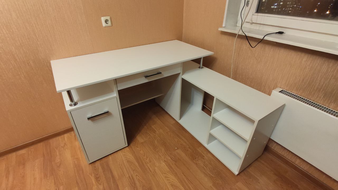 Компьютерный стол МФ Владимир Амбер-10Я