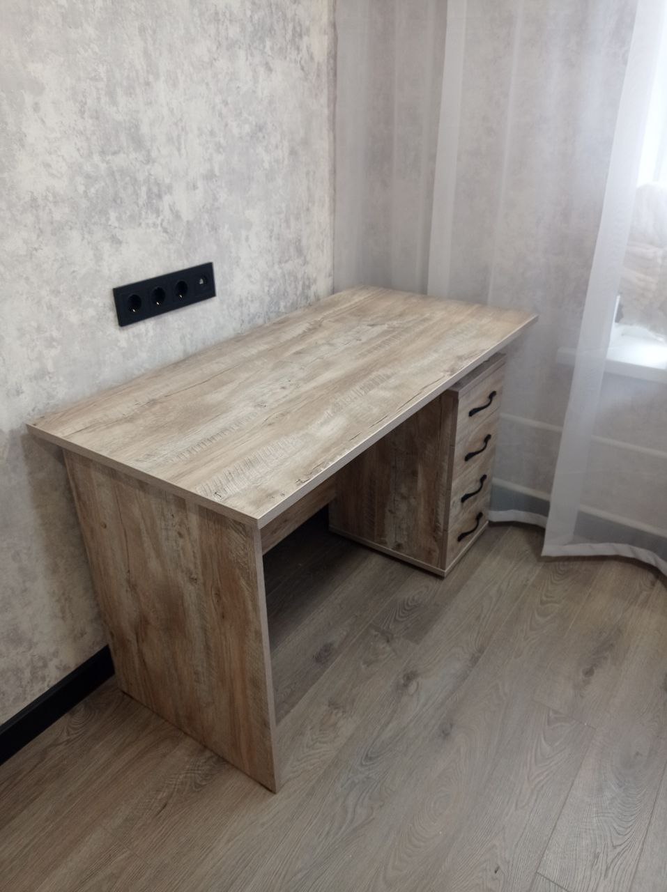 Компьютерный стол Сокол КСТ-106.1