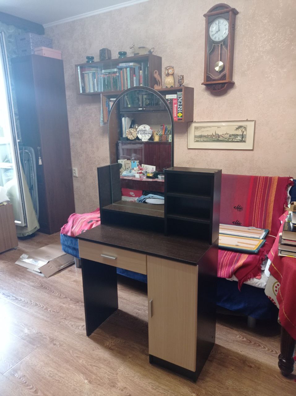 Стол туалетный Олимп Надежда - М09