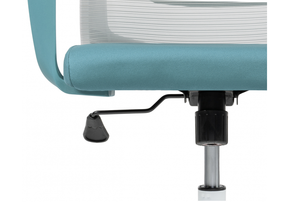 Компьютерное кресло Woodville More