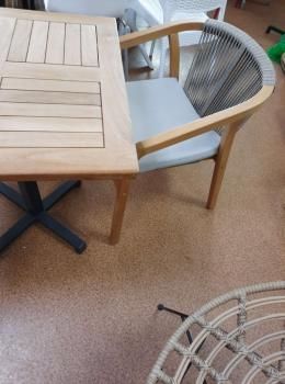 Кресло деревянное с подушками ReeHouse Pablito