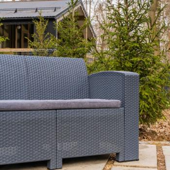 Диван ROYAL FAMILY LANA LUX трехместный с широкими подлокотниками