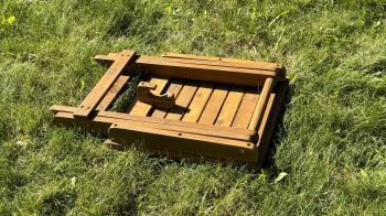 Столик ROYAL FAMILY LUCIO для шезлонга из акации (teaklook)