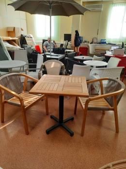 Кресло деревянное с подушками ReeHouse Pablito