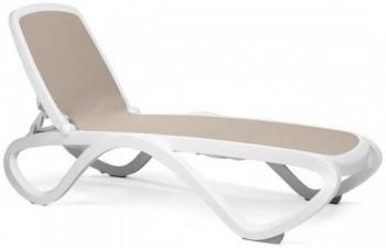 Шезлонг-лежак пластиковый ReeHouse Omega