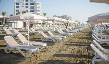 Шезлонг-лежак пластиковый ReeHouse Omega