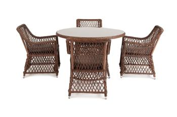 Коричневый