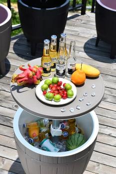 Стол пластиковый мини-бар ReeHouse Cool Bar