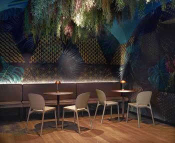 Стул пластиковый Scab Design Hug