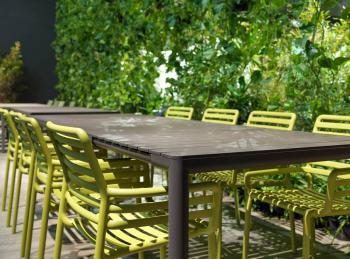 Стол пластиковый раздвижной ReeHouse Tevere