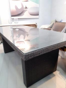 Стол плетеный обеденный Tagliamento Barcelona