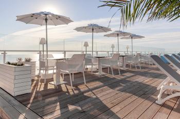 Кресло пластиковое ReeHouse Net