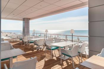 Кресло пластиковое ReeHouse Net