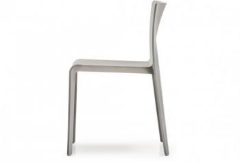 Стул пластиковый Pedrali Volt