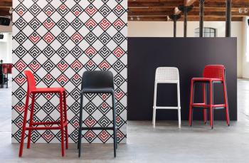 Стул пластиковый ReeHouse Lido барный