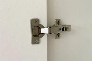 Антресоль трехдверная Мебельсон Ева 117.01