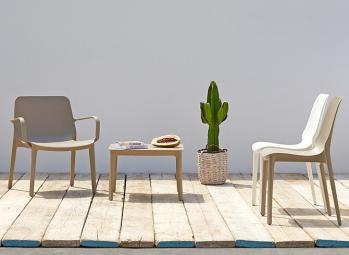 Кресло пластиковое Scab Design Ginevra Lounge