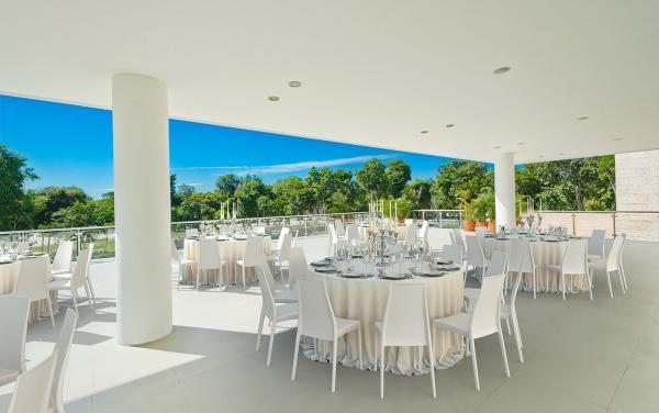 Стул пластиковый ReeHouse Siesta Contract Miranda