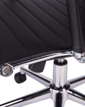 Офисное кресло для руководителей Dobrin CLAYTON