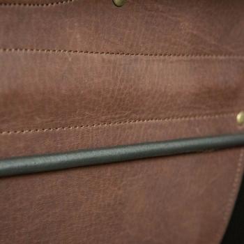 Дровница кожаная CONCRETIKA с подставкой