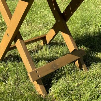 Столик ROYAL FAMILY LUCIO для шезлонга из акации (teaklook)