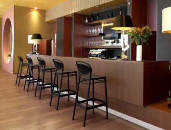 Стул пластиковый барный Siesta Contract Marcel Bar 75