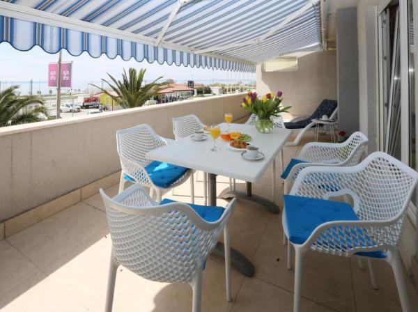 Кресло пластиковое Siesta Contract Air XL