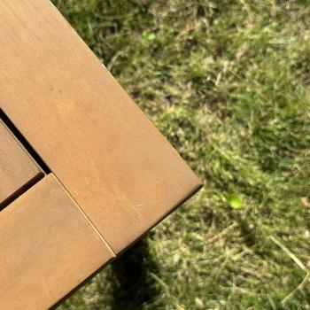 Столик ROYAL FAMILY LUCIO для шезлонга из акации (teaklook)