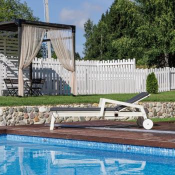 Шезлонг ROYAL FAMILY PAOLO на колесиках из акации