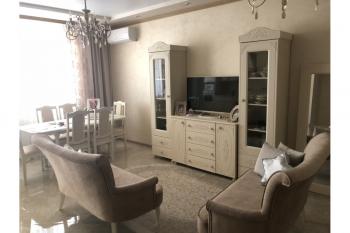 Шкаф-пенал Compass АС-1 плюс со стеклом