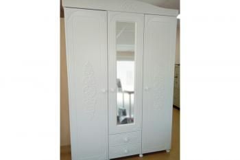 Шкаф трехстворчатый с зеркалом Compass АС-27