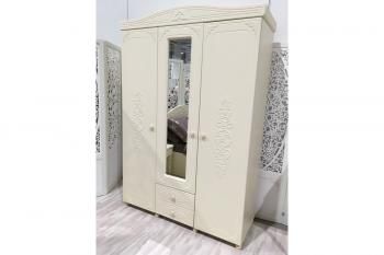 Шкаф трехстворчатый с зеркалом Compass АС-27 Плюс