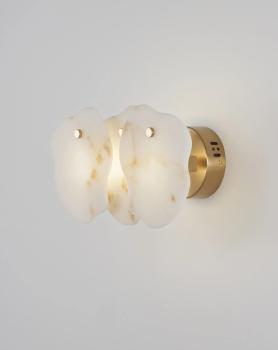 Бра Moderli V8092-WL Square