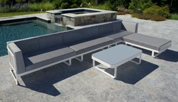 Лаунж зона Gardenini HACIENDA