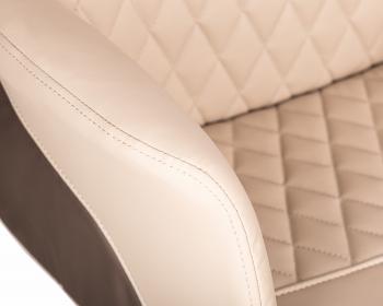 Офисное кресло для руководителей DOBRIN LEONARD