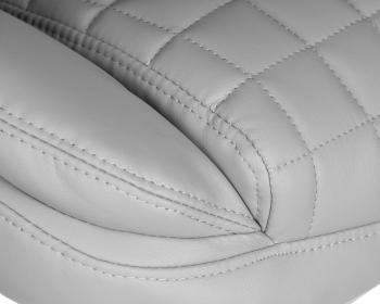 Офисное кресло для руководителей Dobrin CHESTER