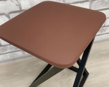 Табурет Саен 6