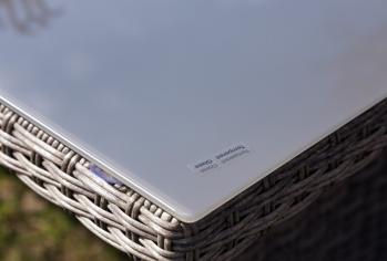 Обеденный комплект ROYAL FAMILY Fiona из искусственного ротанга