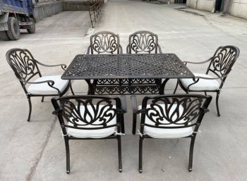 Обеденный комплект из литого алюминия ROYAL FAMILY WILHELM на 6 персон