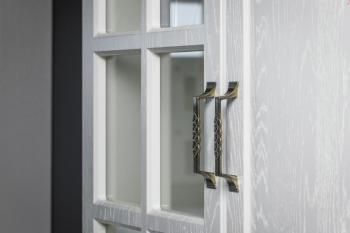 Гостиная Mobi Ливерпуль набор мебели 7 Витрина + Тумба + Шкаф навесной + Полка + Шкаф для одежды + Карниз 1000 + Карниз 500